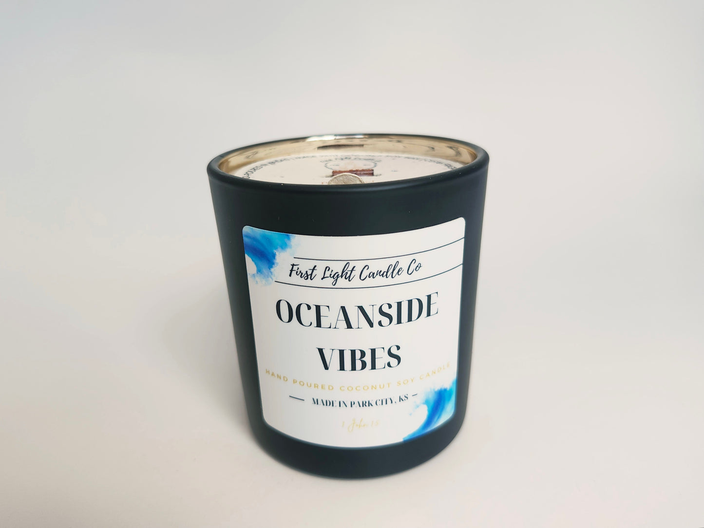 Oceanside Vibes - 8 oz Coconut Soy Candle